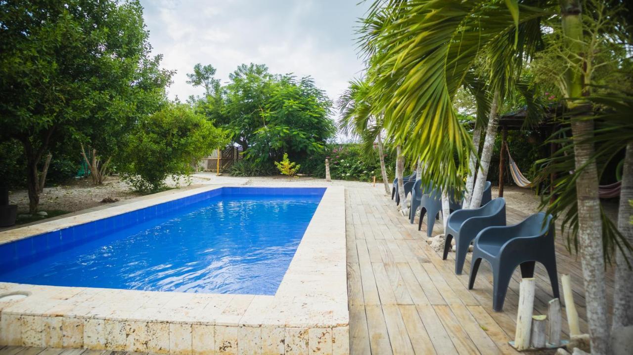 Amalife Beach Club & Hotel Tierra Bomba Eksteriør bilde