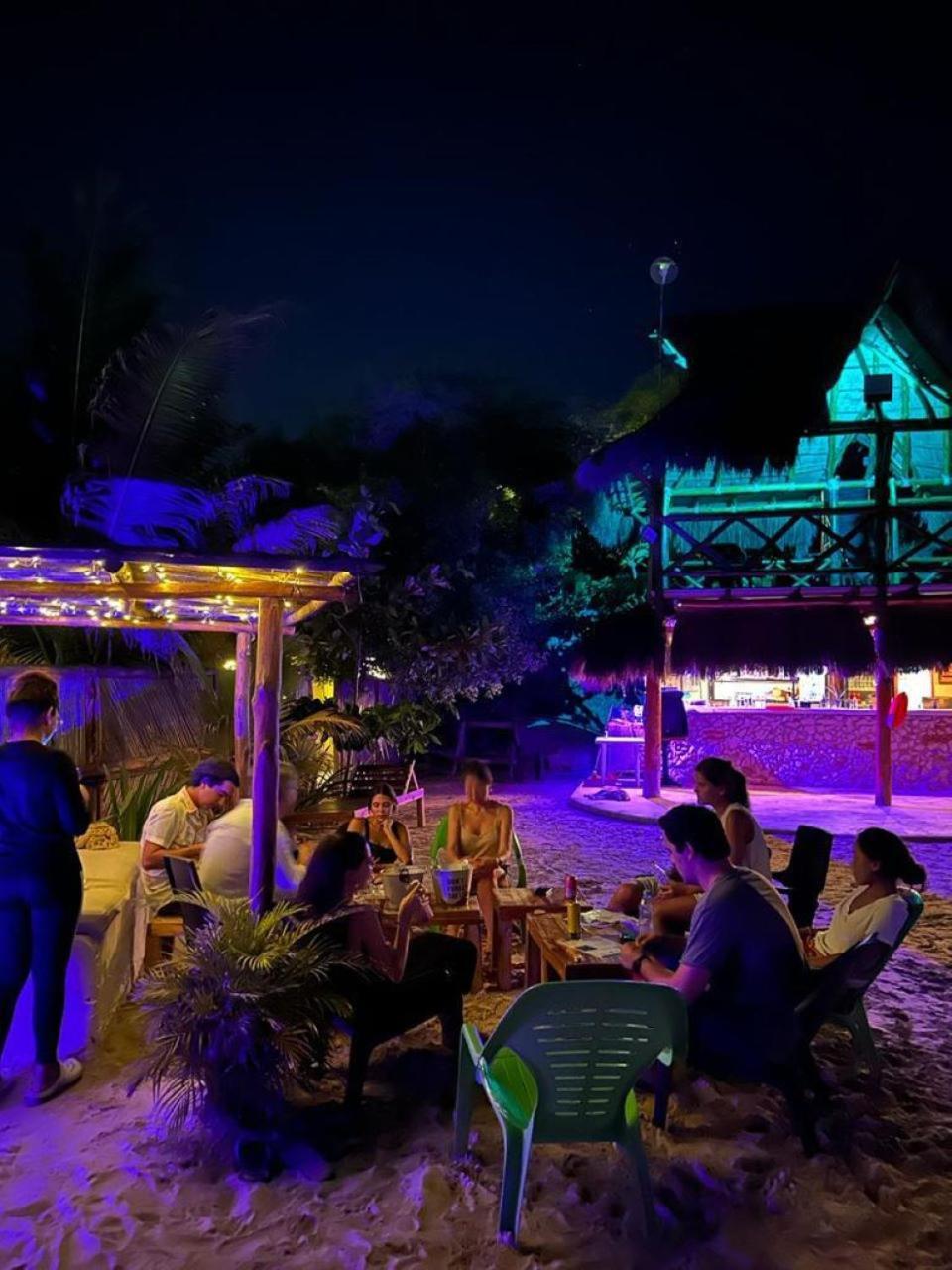 Amalife Beach Club & Hotel Tierra Bomba Eksteriør bilde