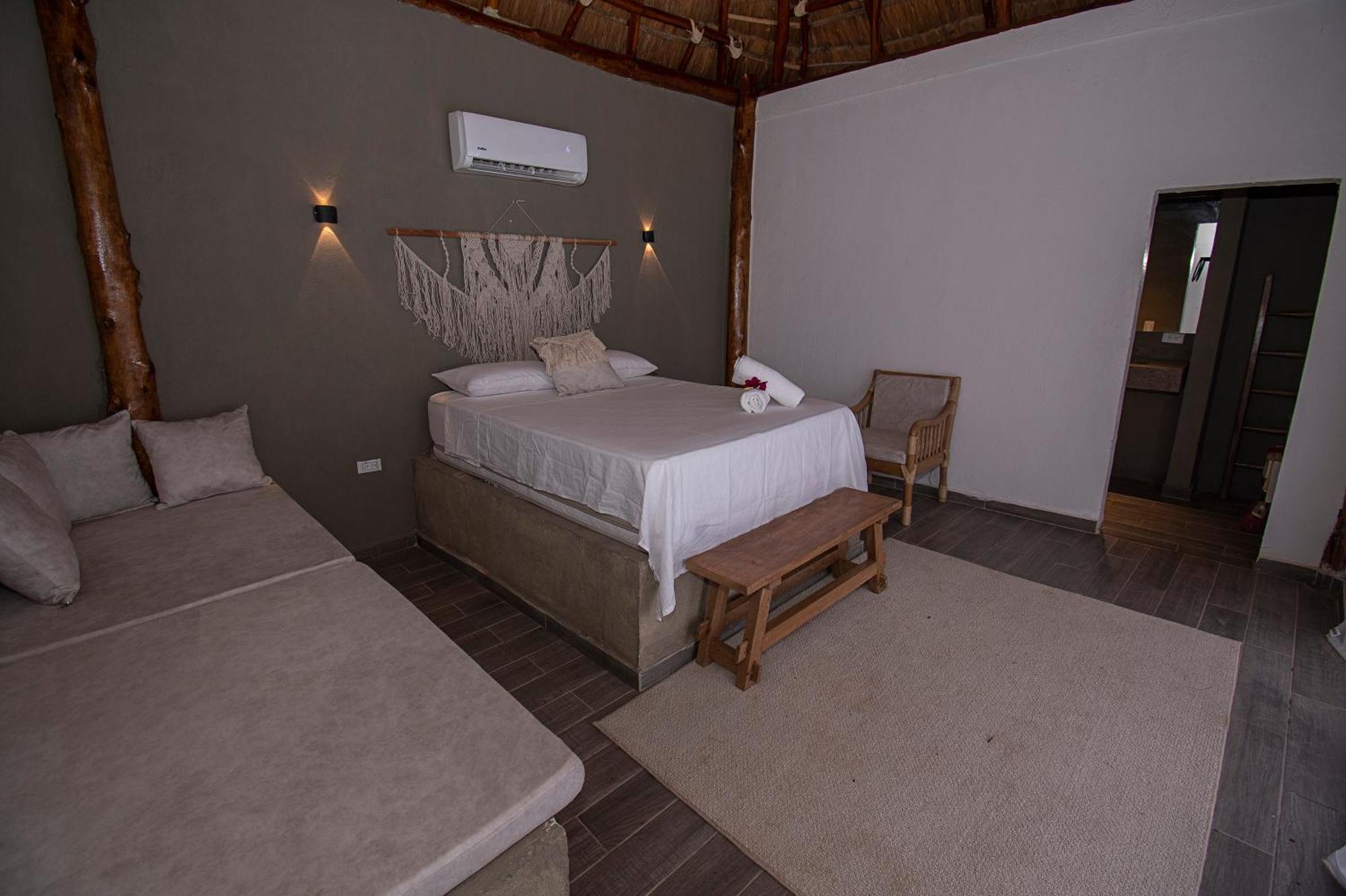 Amalife Beach Club & Hotel Tierra Bomba Eksteriør bilde