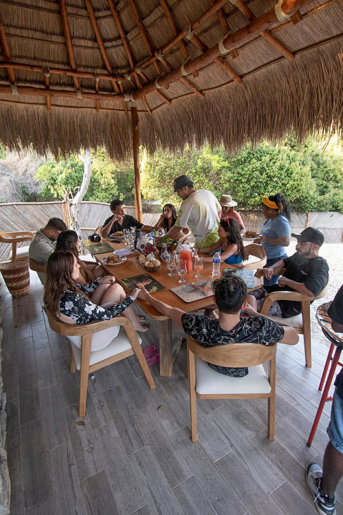 Amalife Beach Club & Hotel Tierra Bomba Eksteriør bilde