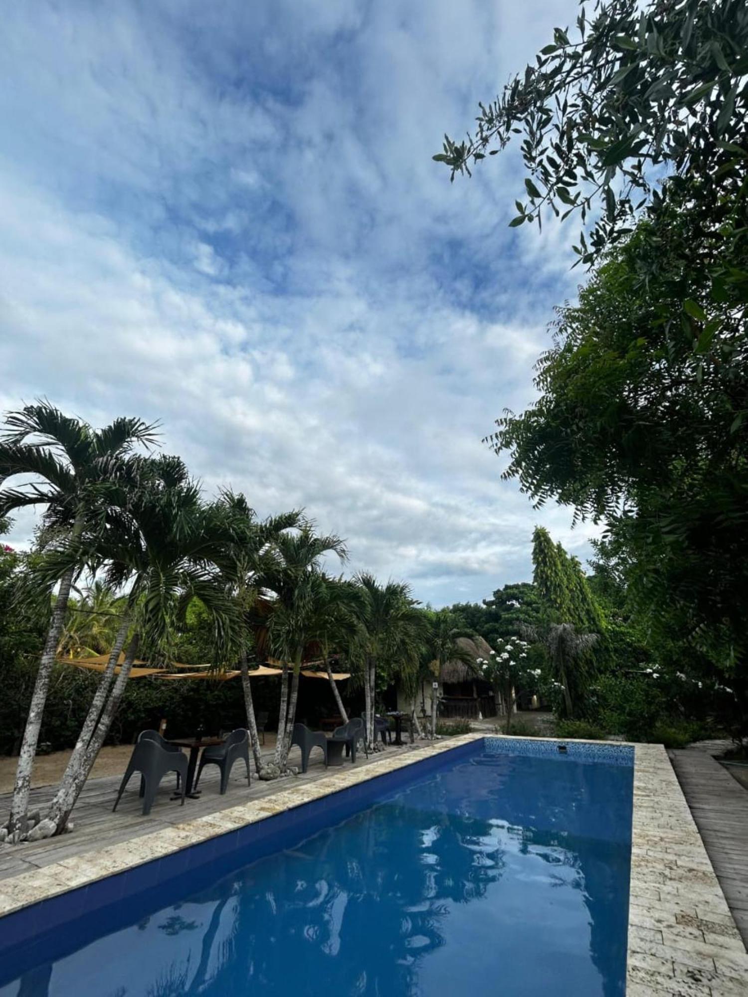 Amalife Beach Club & Hotel Tierra Bomba Eksteriør bilde