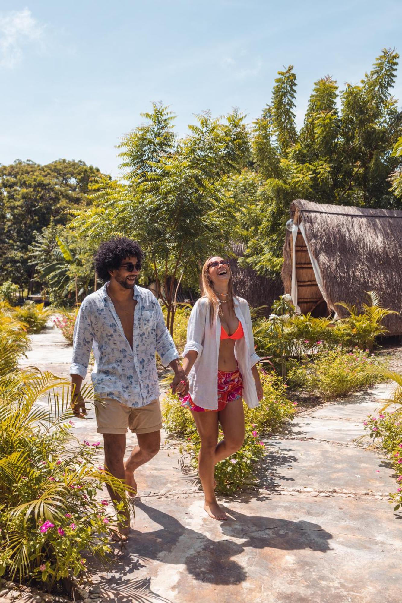 Amalife Beach Club & Hotel Tierra Bomba Eksteriør bilde